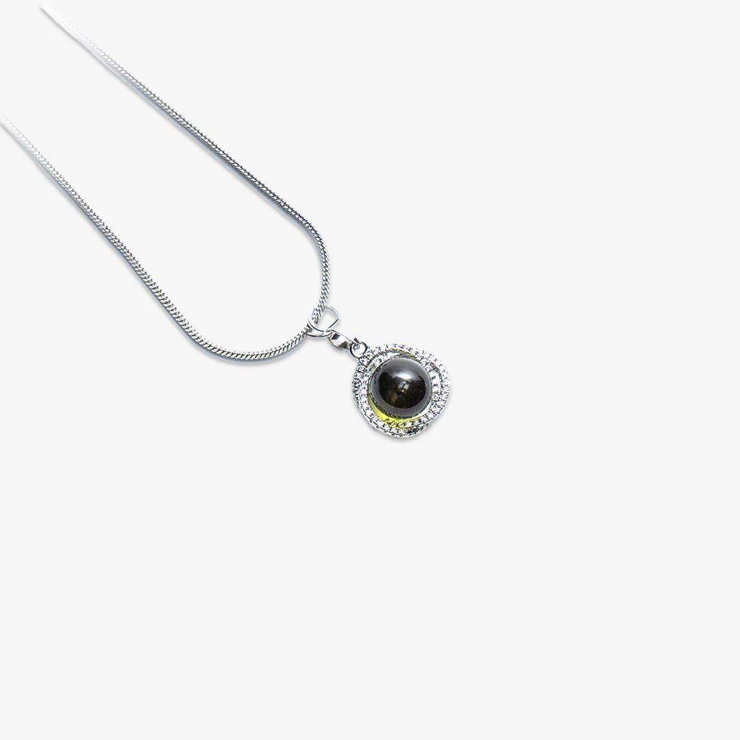 black-cabochon-halo-pendant-necklace-2