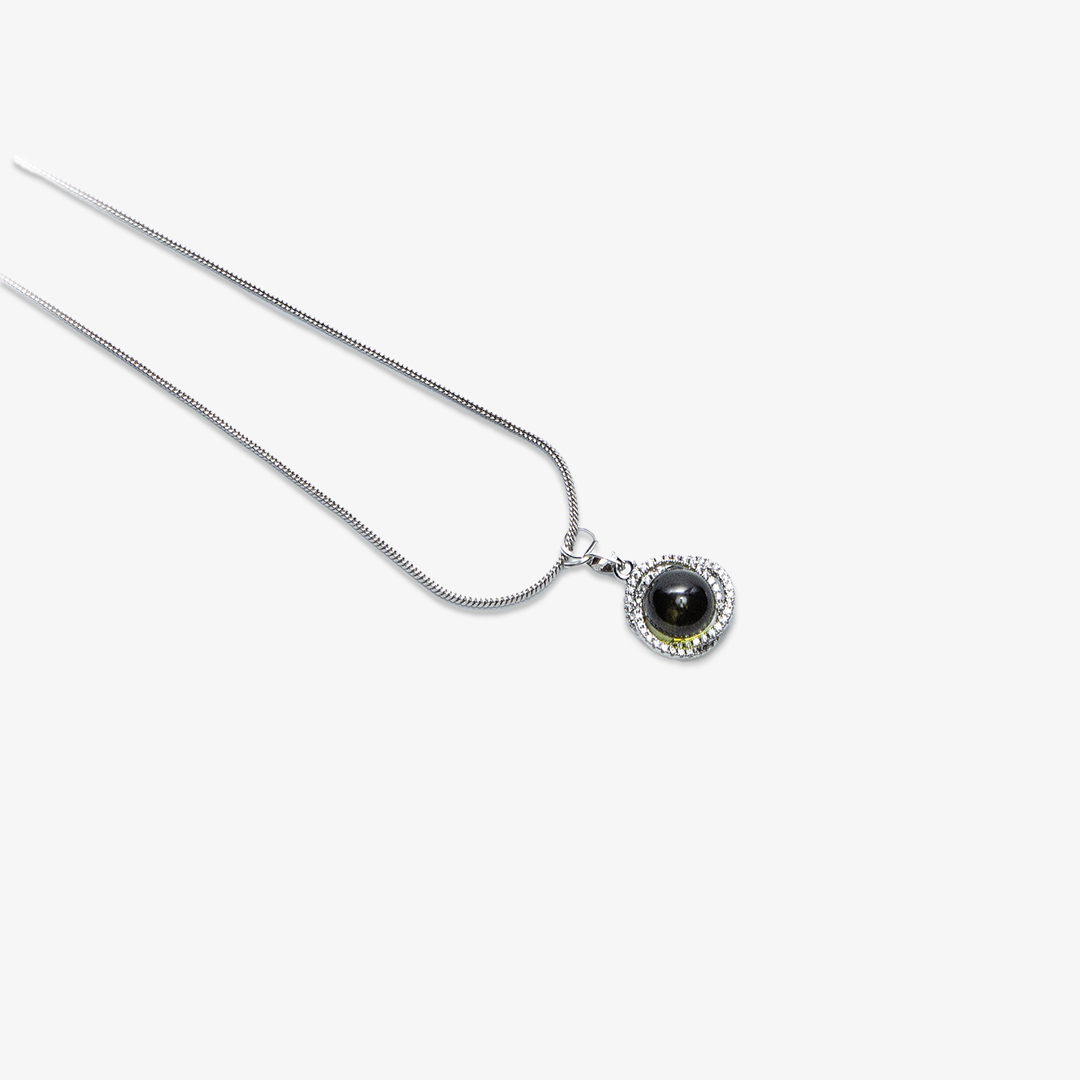 black-cabochon-halo-pendant-necklace-3