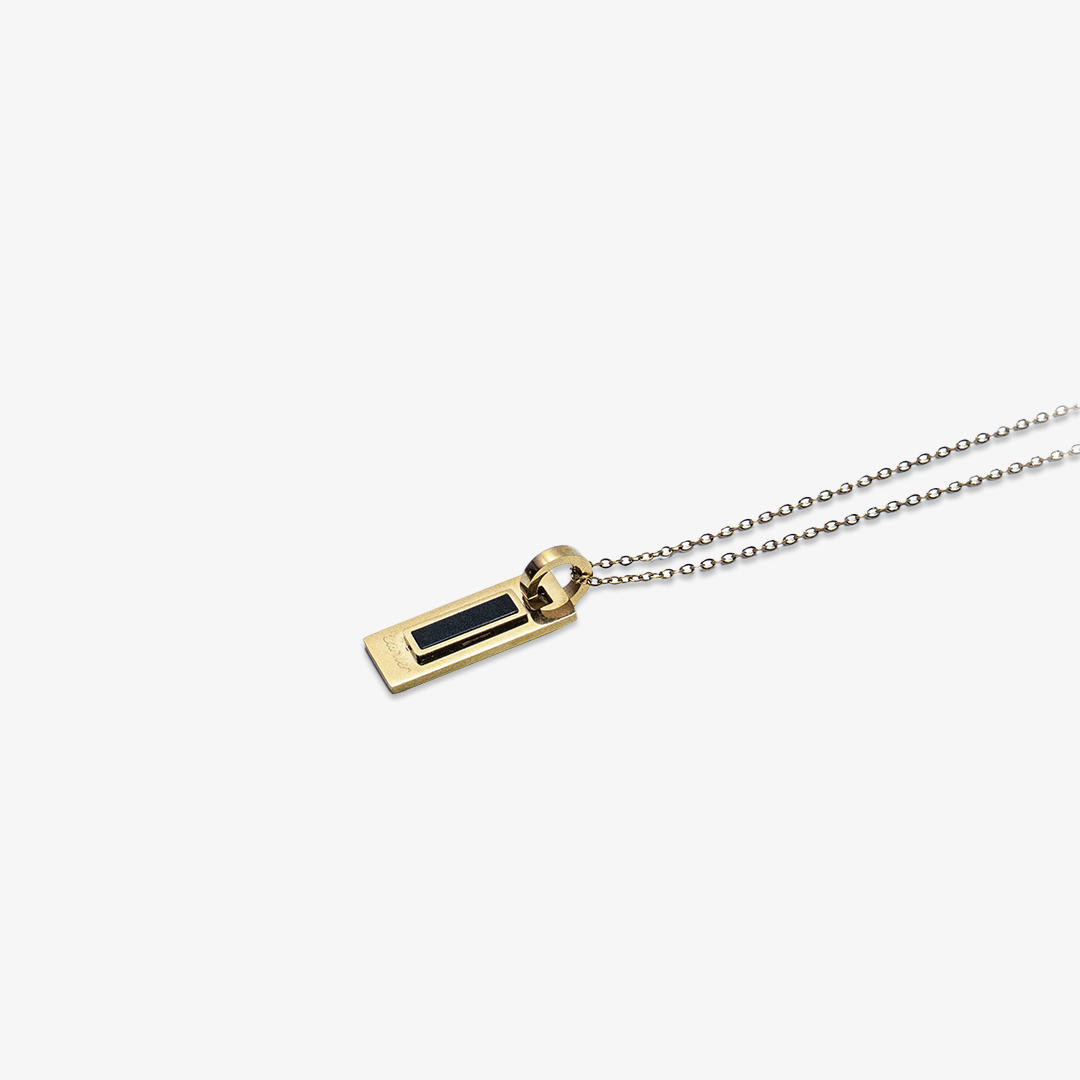 gold-toned-rectangle-pendant-necklace-with-black-inlay-3